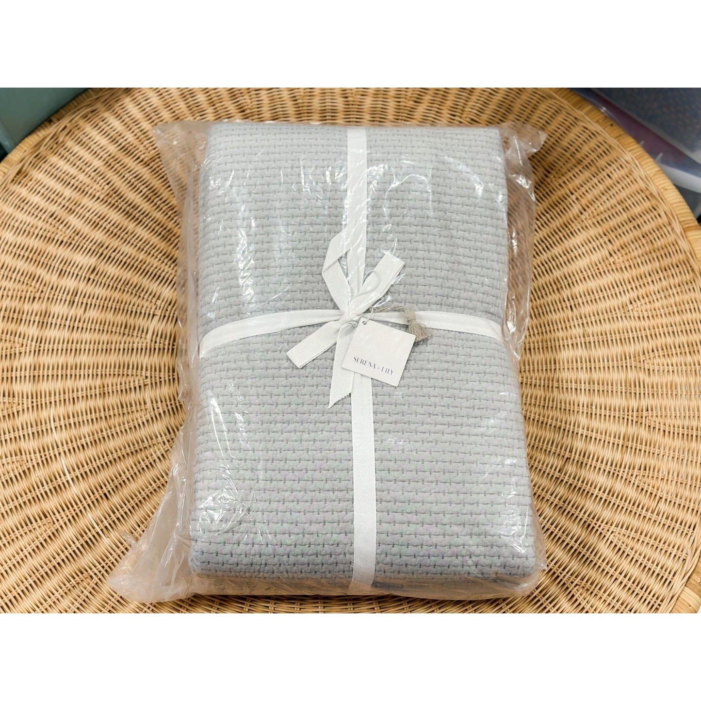 Westwood Quilt (K/CK)-Fog - The Home Decor Outlet