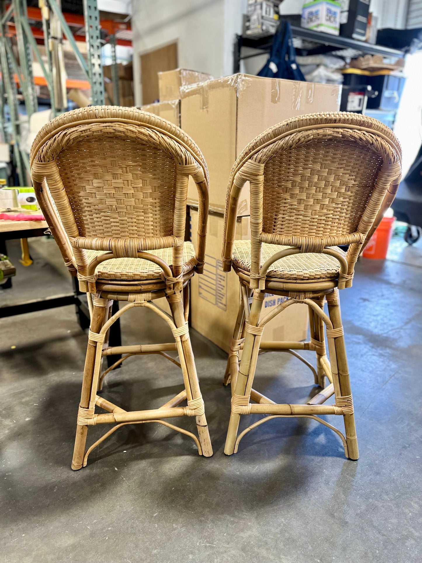 Sunwashed Riviera Swivel Rattan Counter Stool-Natural (CL) - The Home Decor Outlet
