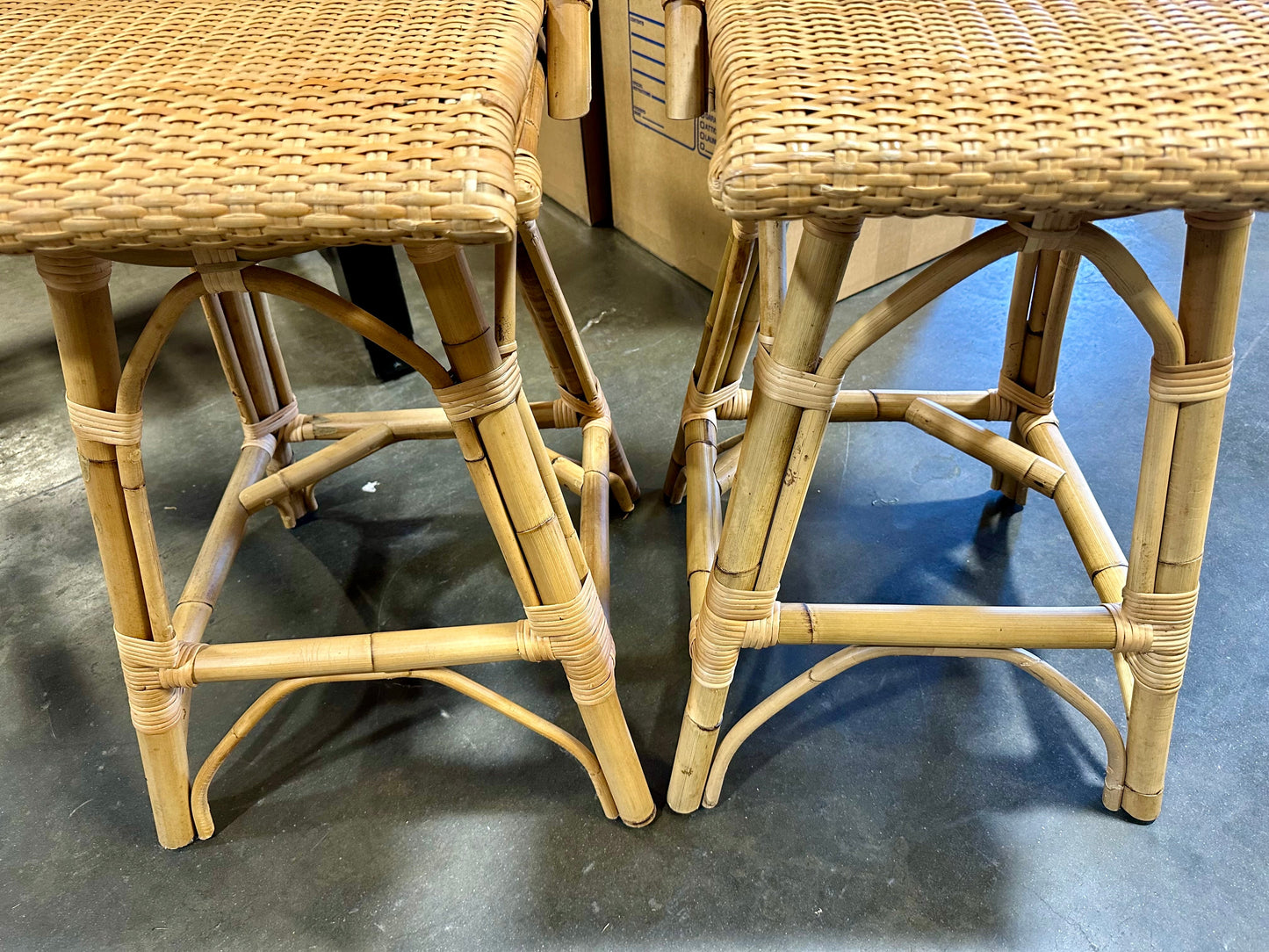 Sunwashed Riviera Swivel Rattan Counter Stool-Natural (CL) - The Home Decor Outlet