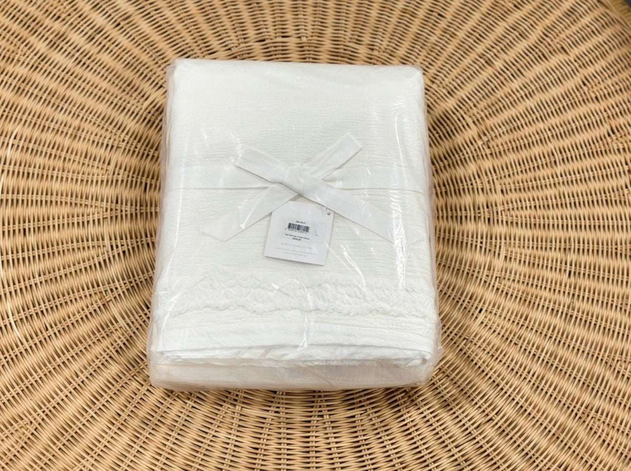 Mar Vista Matelassé Duvet Cover-White - The Home Decor Outlet