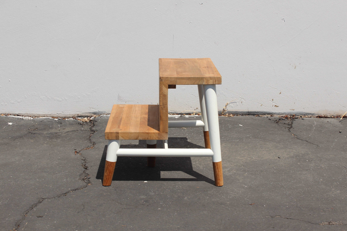 Dip Dyed Step Stool - The Home Decor Outlet
