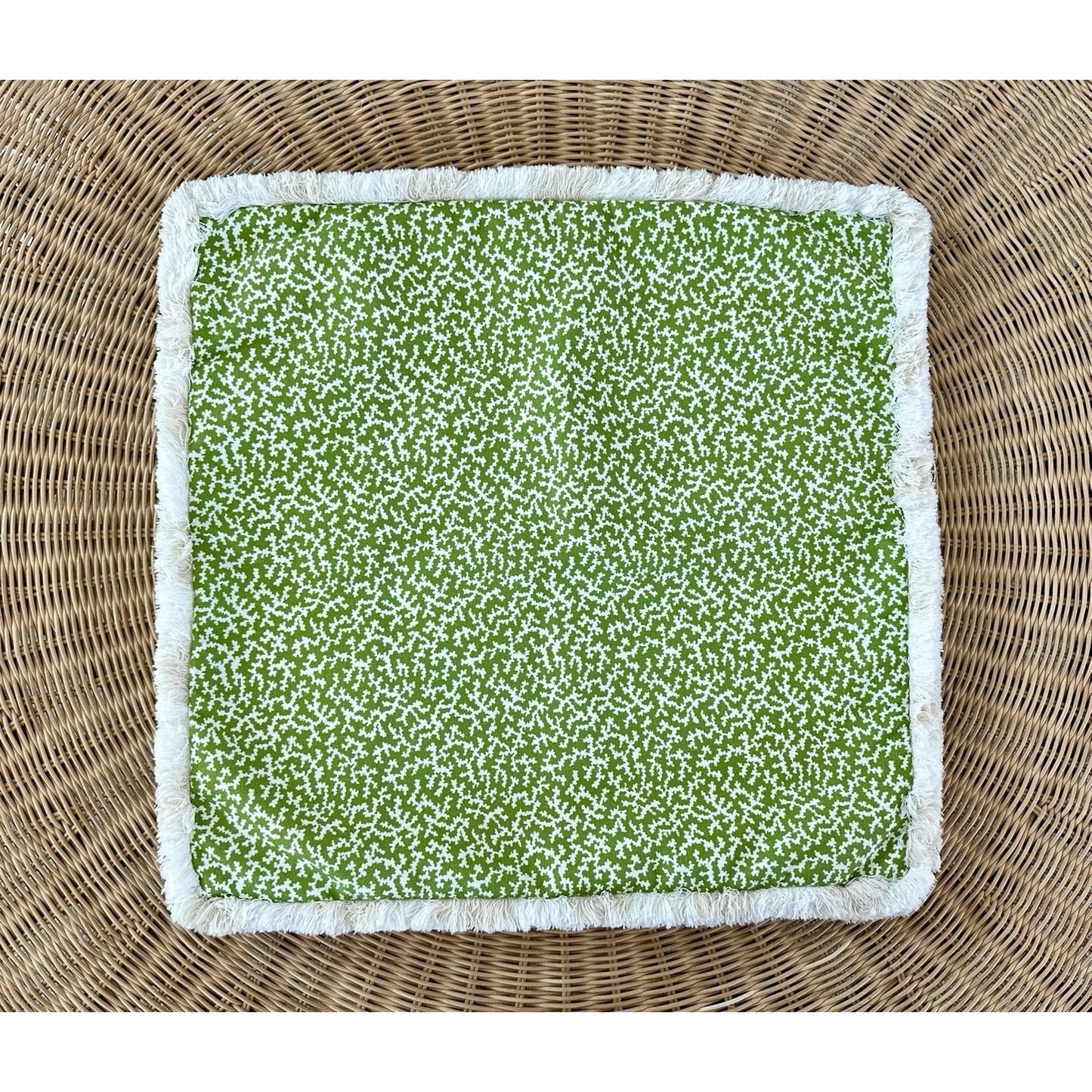 Reef Outdoor Pillow Cover (20” SQ)-Grass Green