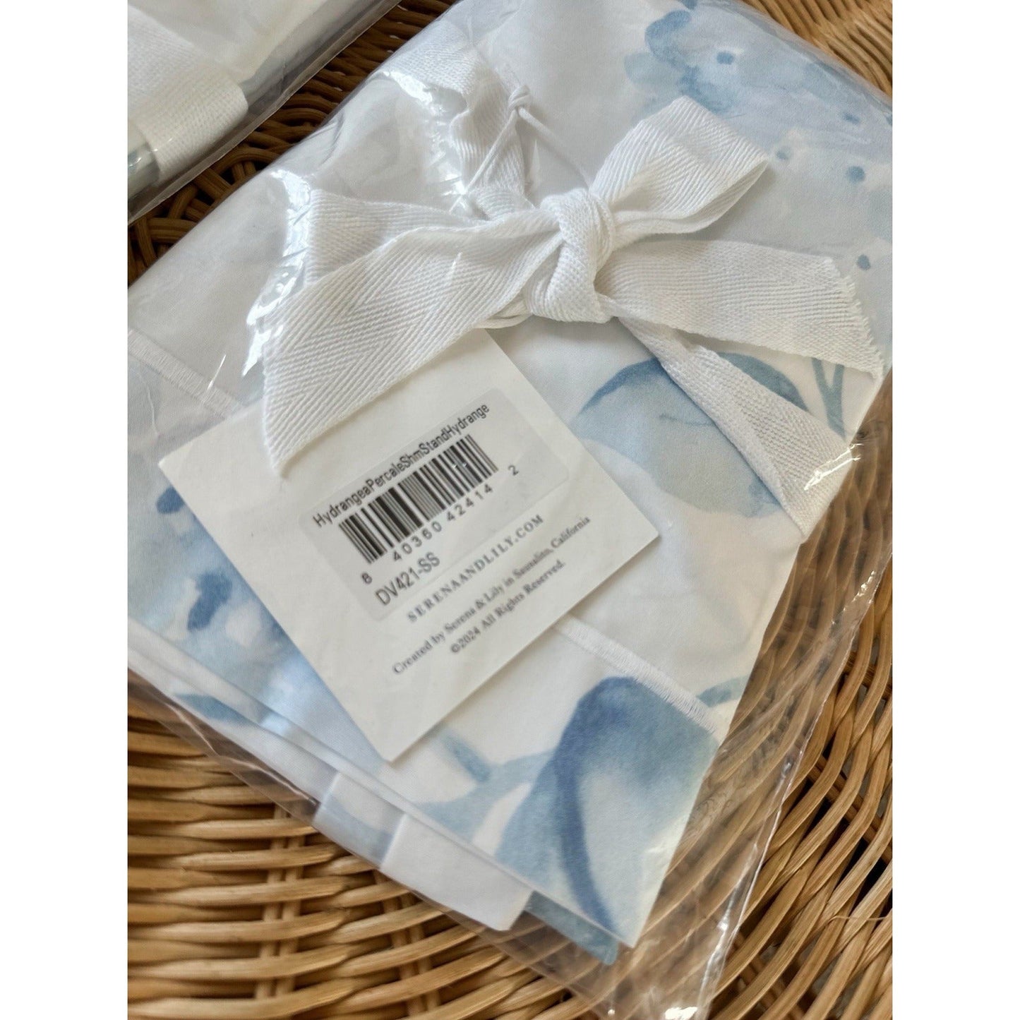 Hydrangea Percale Standard Shams (Set of 2)-Hydrangea Blue