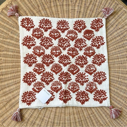 Oakview Pillow Cover (22” SQ)-Terracotta - The Home Decor Outlet