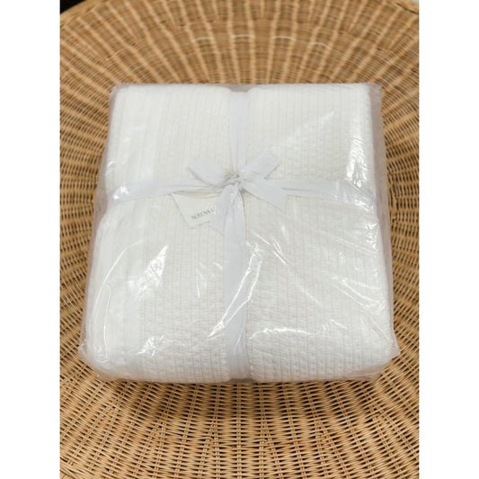 Cortina Cotton Silk Quilt (F/Q)-French White - The Home Decor Outlet