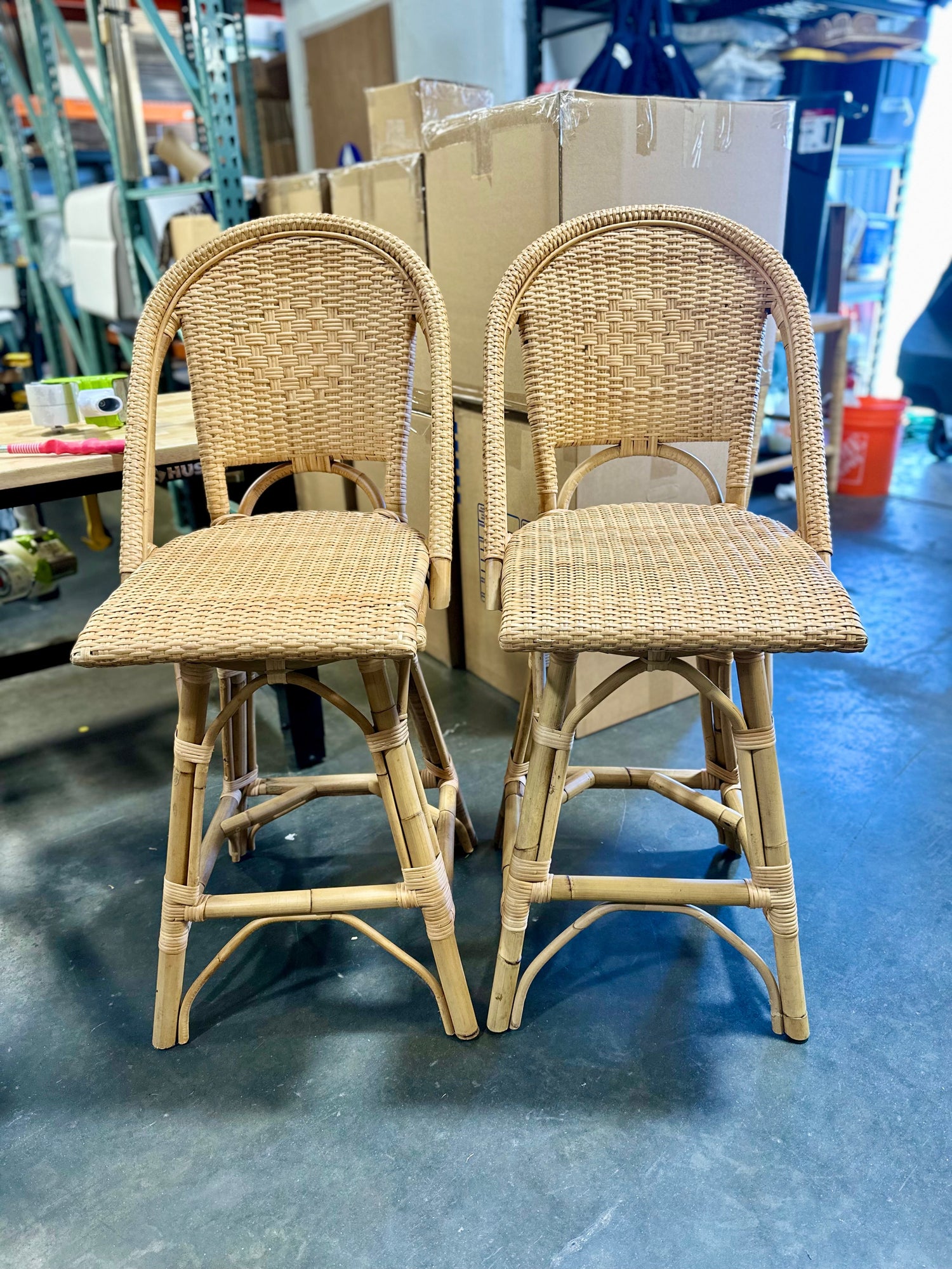 Sunwashed Riviera Swivel Rattan Counter Stool-Natural (CL) - The Home Decor Outlet