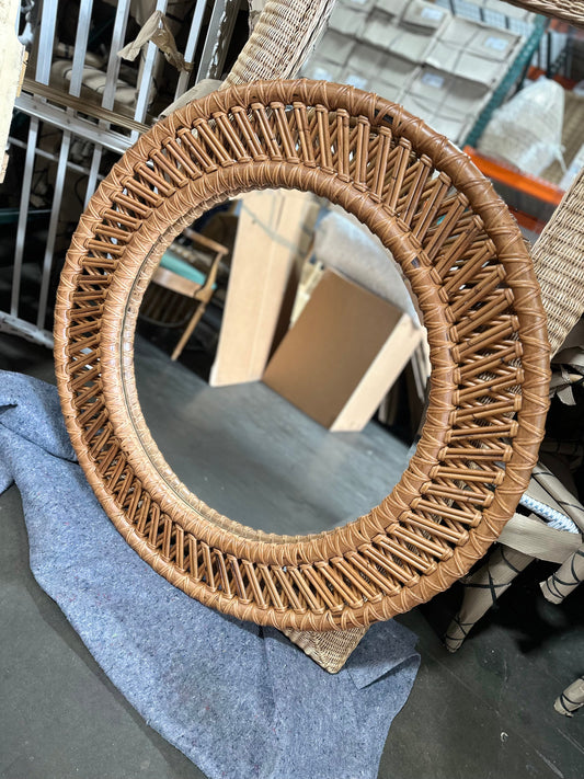 Norich Mirror (40” DIAM)