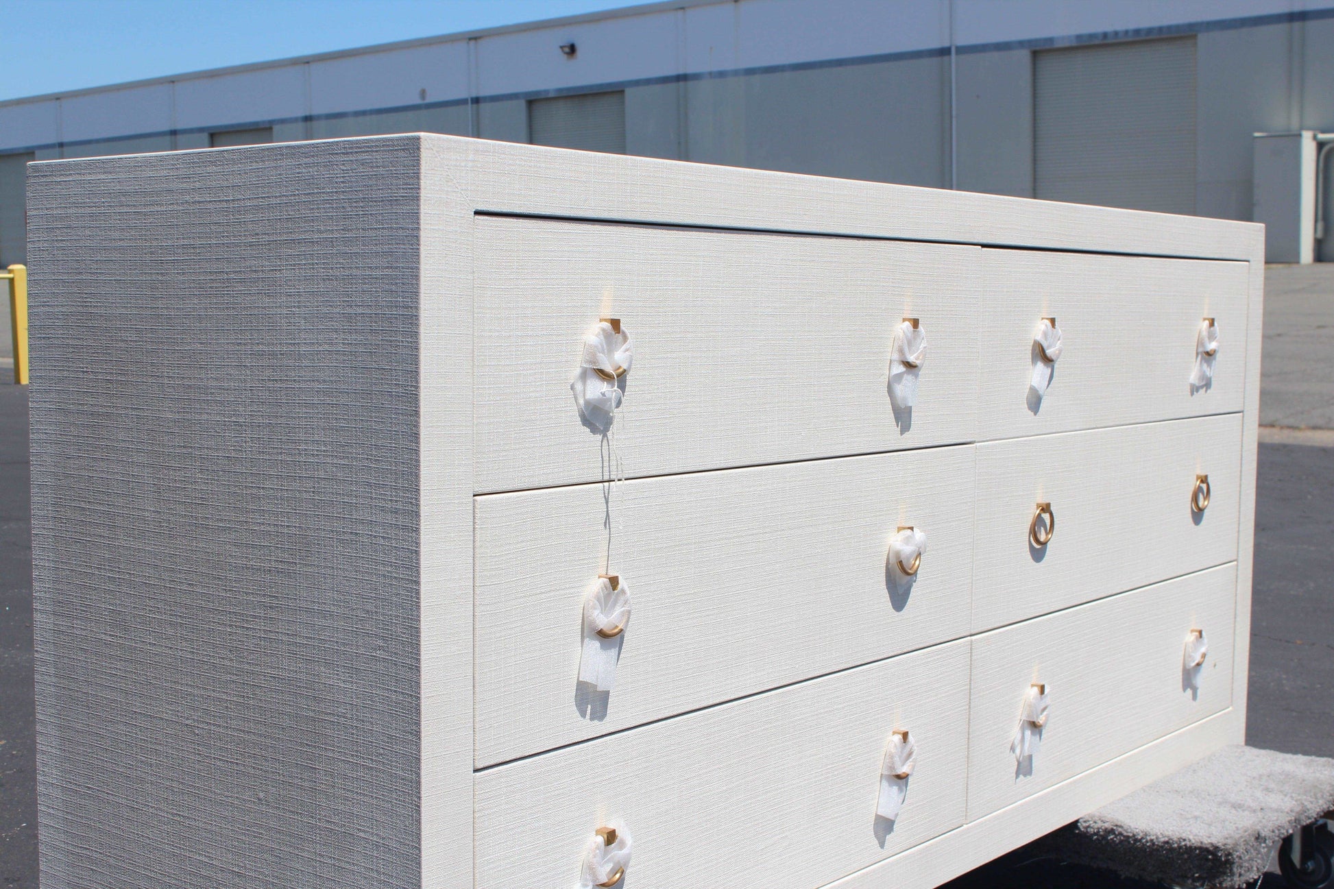 Driftway Wide 6 Drawer Dresser-Chalk - The Home Decor Outlet
