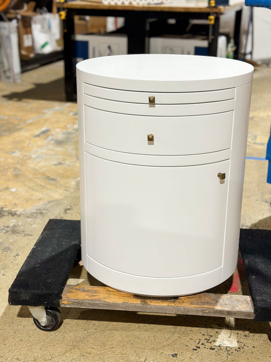 Pinecrest Side Table - The Home Decor Outlet